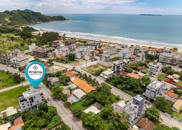 Lindo Apartamento Na Praia De Mariscal Com Otima Localizacao.